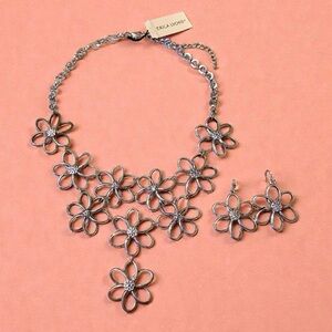 Erica Lyons Silver Floral Bib Necklace and Earring Set